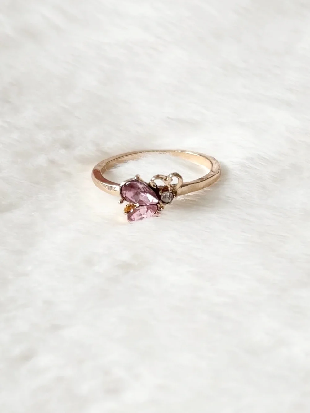 5/$15 🩷 MUST BUNDLE Delicate Pink Gemstone Butterfly Ring - Gold Tone